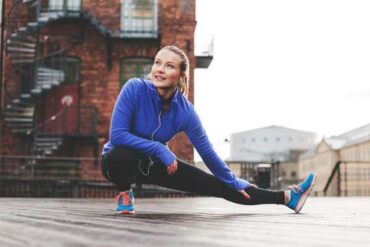 Гимнастика для лица: 12 упражнений от морщин, отёков